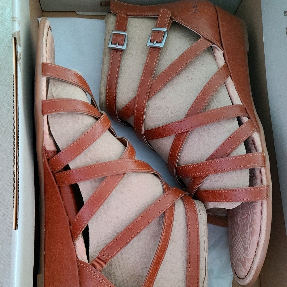 boc wedge sandals